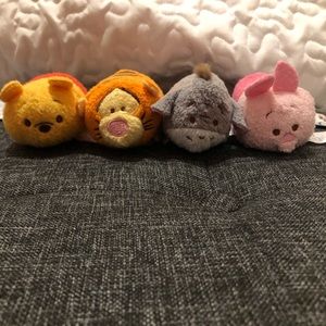 TSUM TSUMS